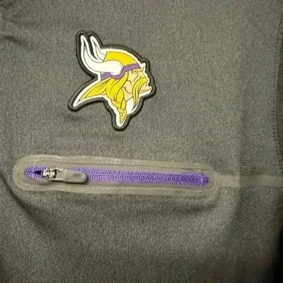 Minnesota Vikings Mens Pullover Nike Black Purple 1/4 Zip On Field NFL Top Small - Picture 3 of 10
